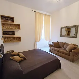 giulio-cesare-78-apartment.it-romehotels.com/