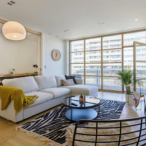 Couronne Apartment
